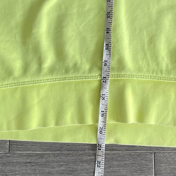 Lululemon Perfectly Oversized Cropped Crew Neon Garment Dye Highlight Yellow 4 - Picture 14 of 15